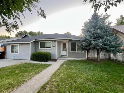 220 N Fairfield Ave, Susanville, CA, 96130
