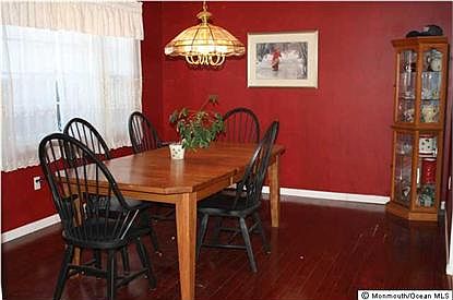 3rd image of 59 Betsy Ross Dr