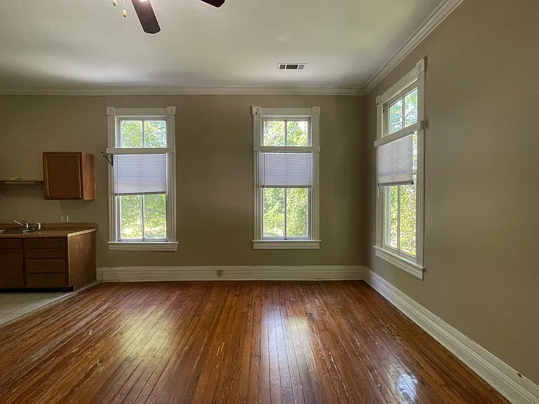 1457 Oglethorpe St #4 — Photo 5