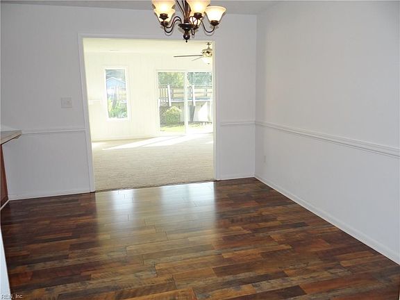 4th image of 2043 Kathleen Pl