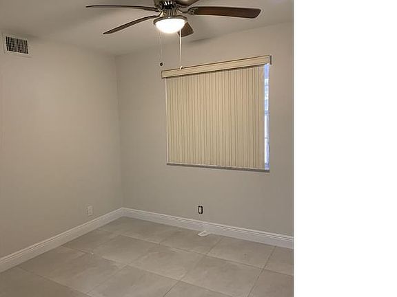 5th image of 8331 Royal Palm Blvd