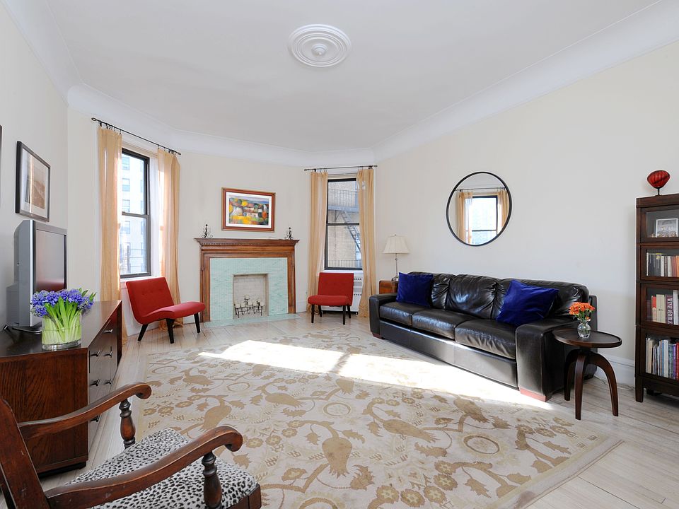Living Room~