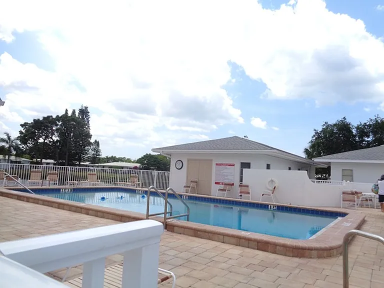 371 Circlewood Dr — Photo 31