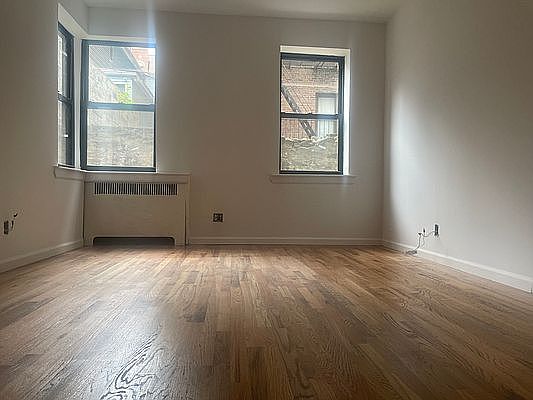 5th image of 2265 University Ave APT 1F