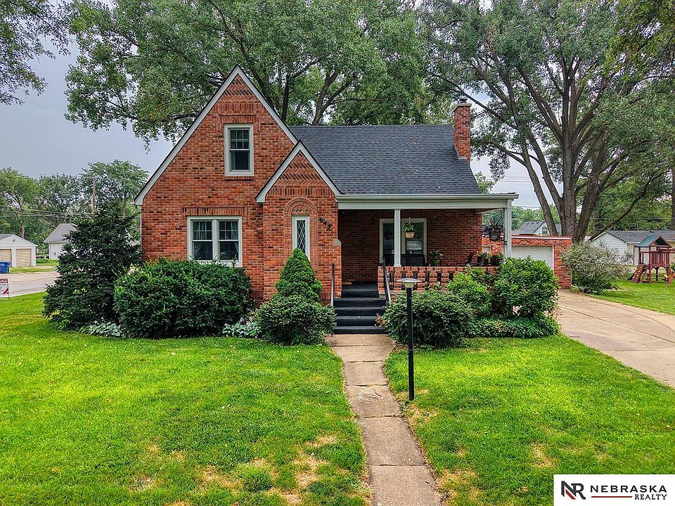 1st image of 644 Linden Ave
