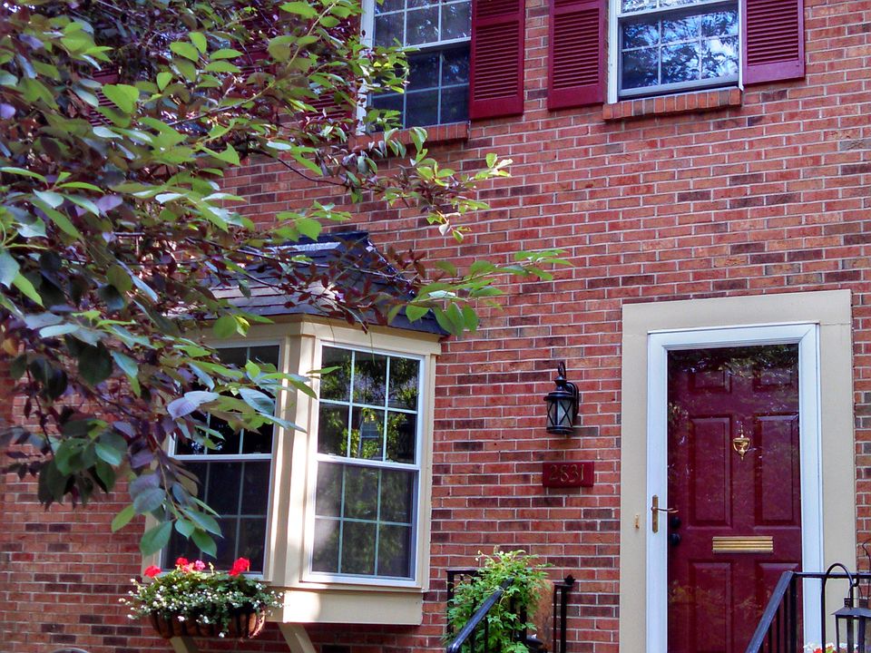 1st image of 2831 Red Lion Ct