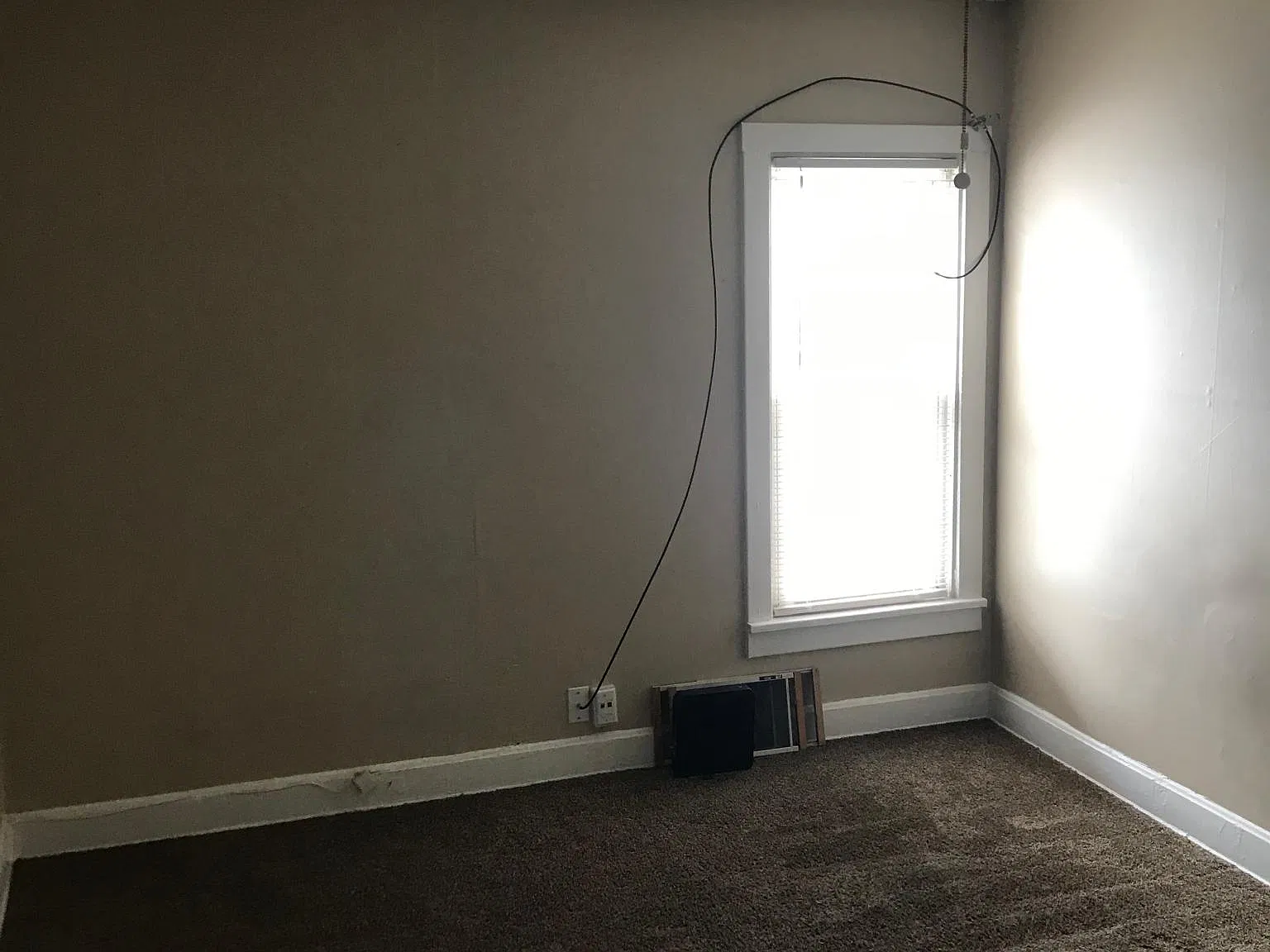 1 bed, 850 sqft, $900 — Photo 4