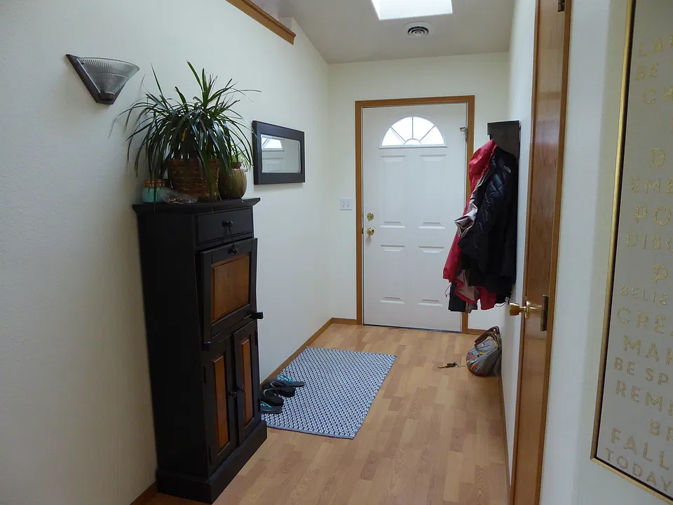 entryway taken from hallway