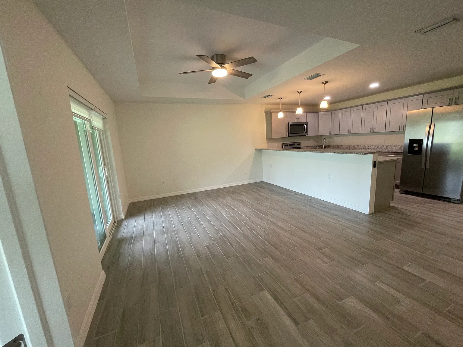3 bed, 1193 sqft, $1,600 — Photo 3