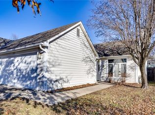 512 Lancaster Ct, Lawrence, KS 66049