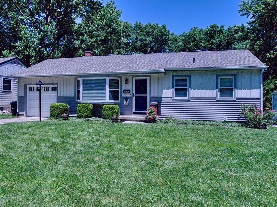 1st image of 2511 Glen Ln
