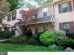 1402 Weatherstone Dr, Paoli, PA