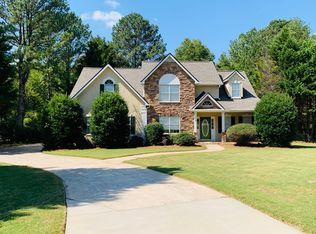 9 Biltmore Cir, Sharpsburg, GA 30277