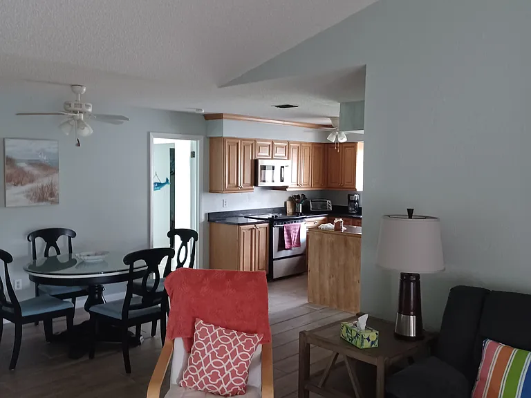 9 Collinson Ct — Photo 21