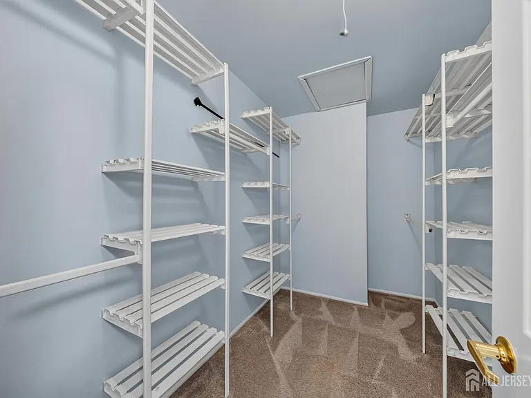22 Driftwood Dr — Photo 17