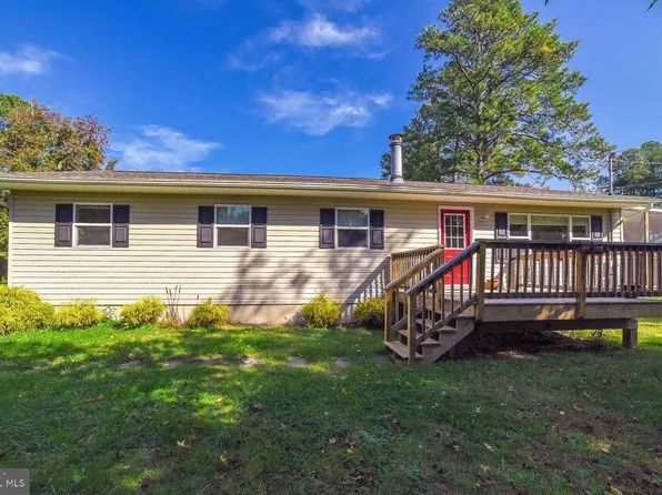 16100 Thomas Rd, Piney Point, MD 20674