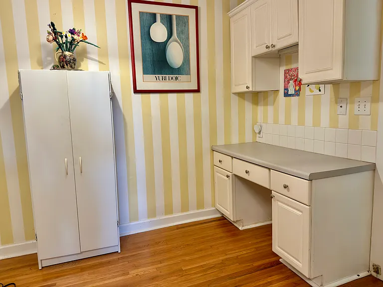 319 Circle Ave — Photo 13