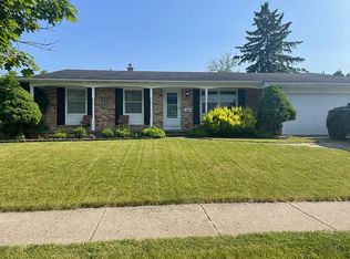 3509 Oakcliff Ln, Lansing, MI 48917