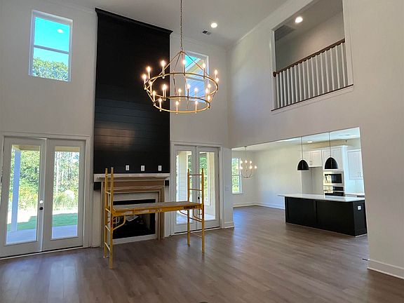7th image of this home