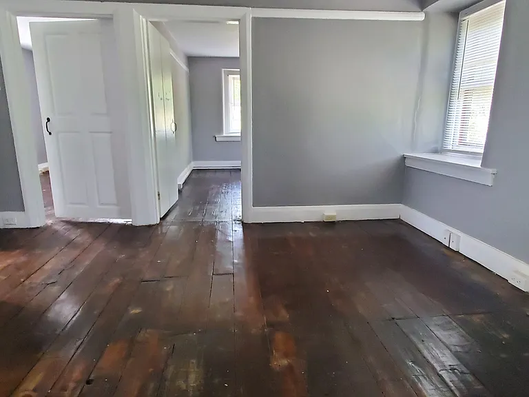 29 Furnace Hill Rd — Photo 2