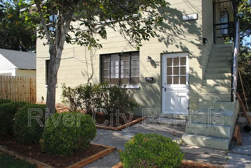 1 bed, 1.0 bath, 616 sqft, $950 — Photo 1