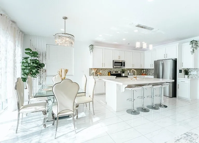 431 W Palomino Way — Photo 3