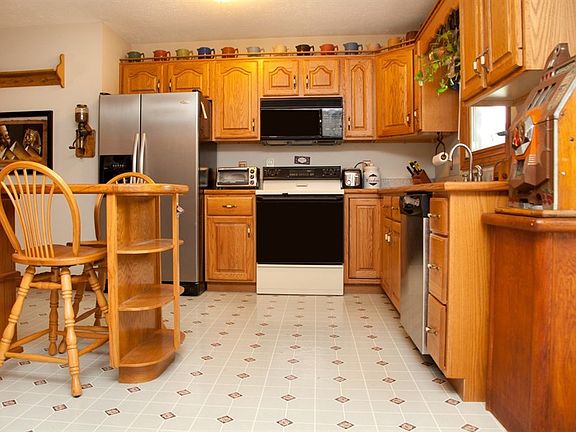 4th image of 11717 Bohannon Dr
