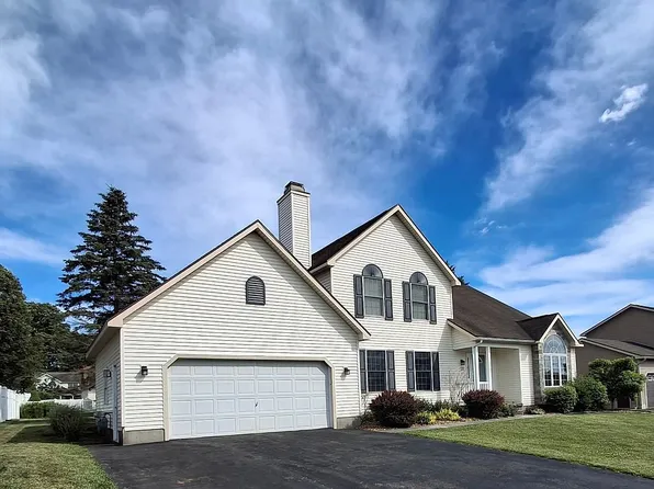22 Abbey Rd, Whitesboro, NY 13492