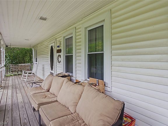 5th image of 2591 Wayland Rd