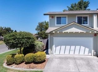 1 Regents Cir, Rohnert Park, CA 94928