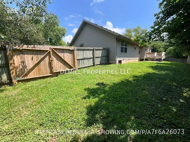 4805 N 11th St — Photo 21