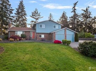 956 SW Capital St, Oak Harbor, WA 98277