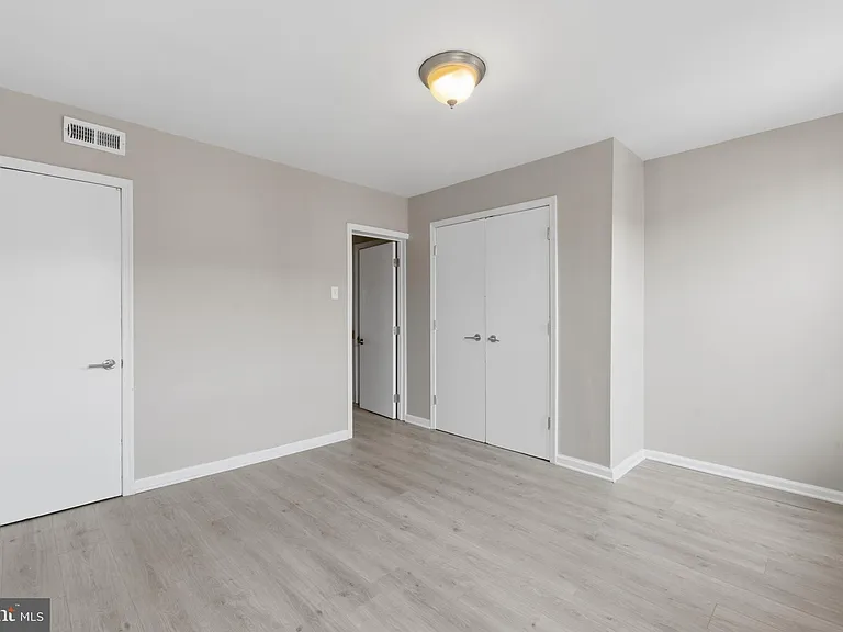2340 S Hutchinson St — Photo 4