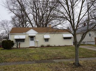 17 Ledgewood Dr, Bedford, OH 44146