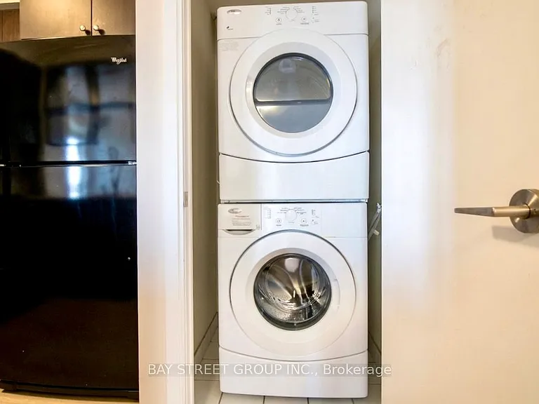 151 Village Green Sq #2703 — Photo 19