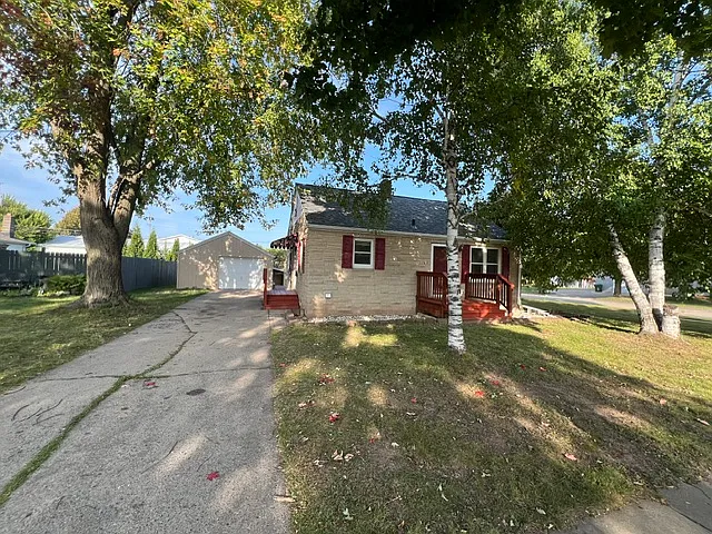 304 S James St — Photo 27