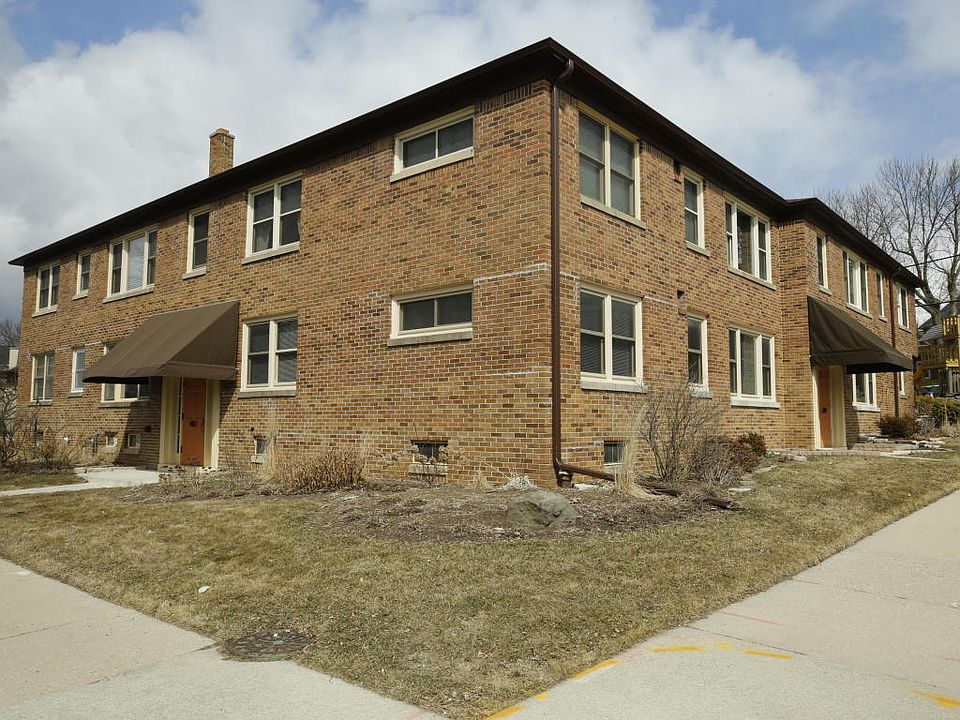 1st image of 4102 N Wilson Dr APT 1