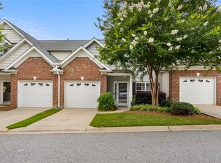 57 Bay Springs Dr, Simpsonville, SC 29681