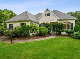 14 Sycamore Ave, Buzzards Bay, MA 02532