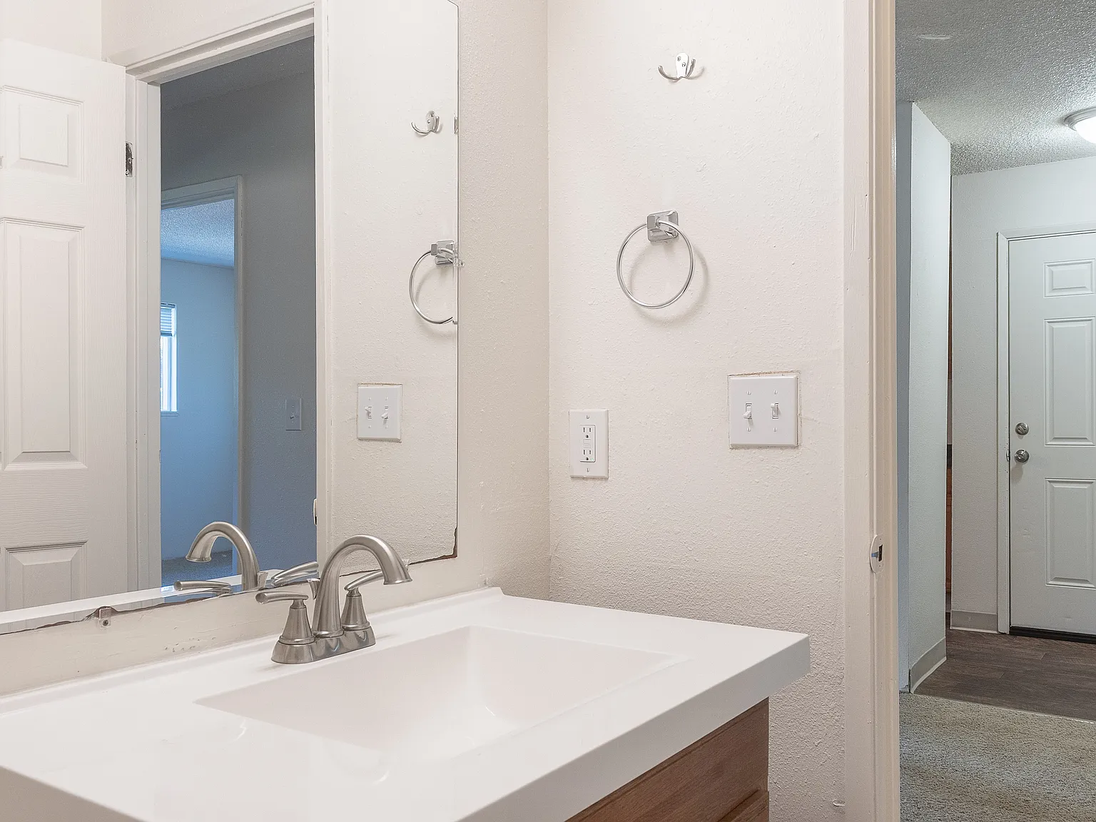 Ravenbourne Apartments — Photo 4
