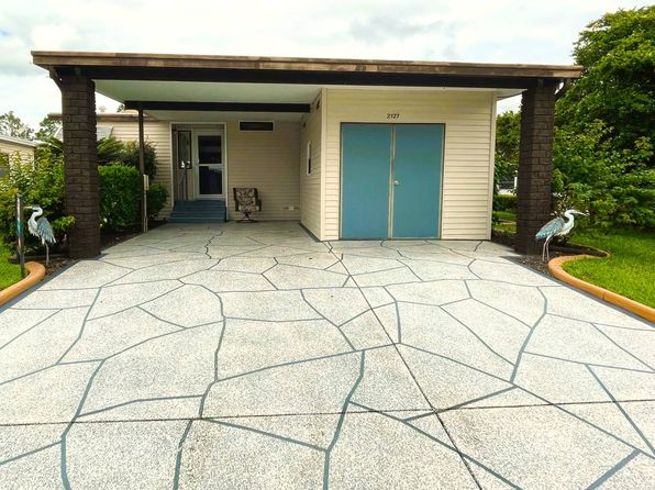 2127 Sabal Palm Dr #133, Lakeland, FL 33810