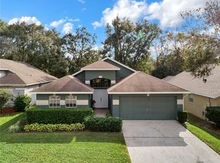 228 Easton Cir, Oviedo, FL 32765