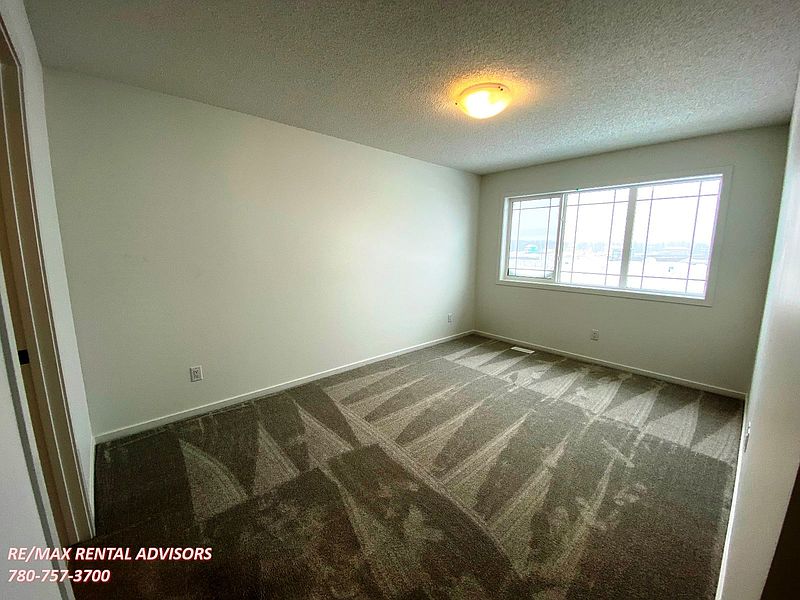 Edmonton House for rent - 3 Bedrooms — photo 11