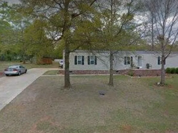 2525 Equinox Ave, Dalzell, SC 29040
