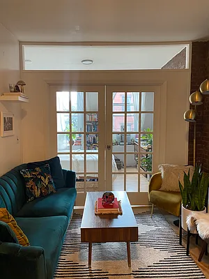 Rented by Mirador Real Estate | media 16