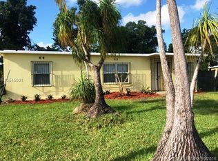 15392 Harrison Dr, Homestead, FL 33033