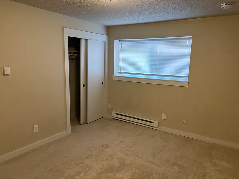 5017 Sand Point Pl NE — Photo 23