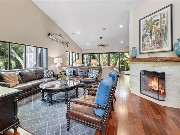 149 Bears Paw TRL, NAPLES, FL 34105