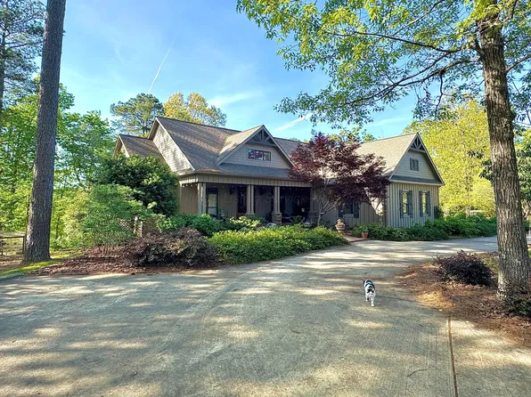 425 Blue Water Pointe Dr, Jasper, AL 35504