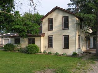 40 Pine St APT 2, Cedar Springs, MI 49319